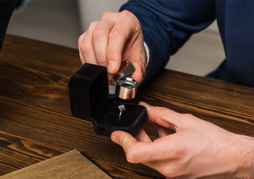 Guide To Selling Your Jewelry At Hustedt Jewelers