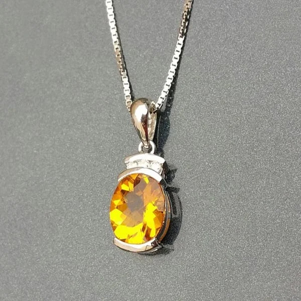 Half Bezel Setting At Hustedt Jewelers
