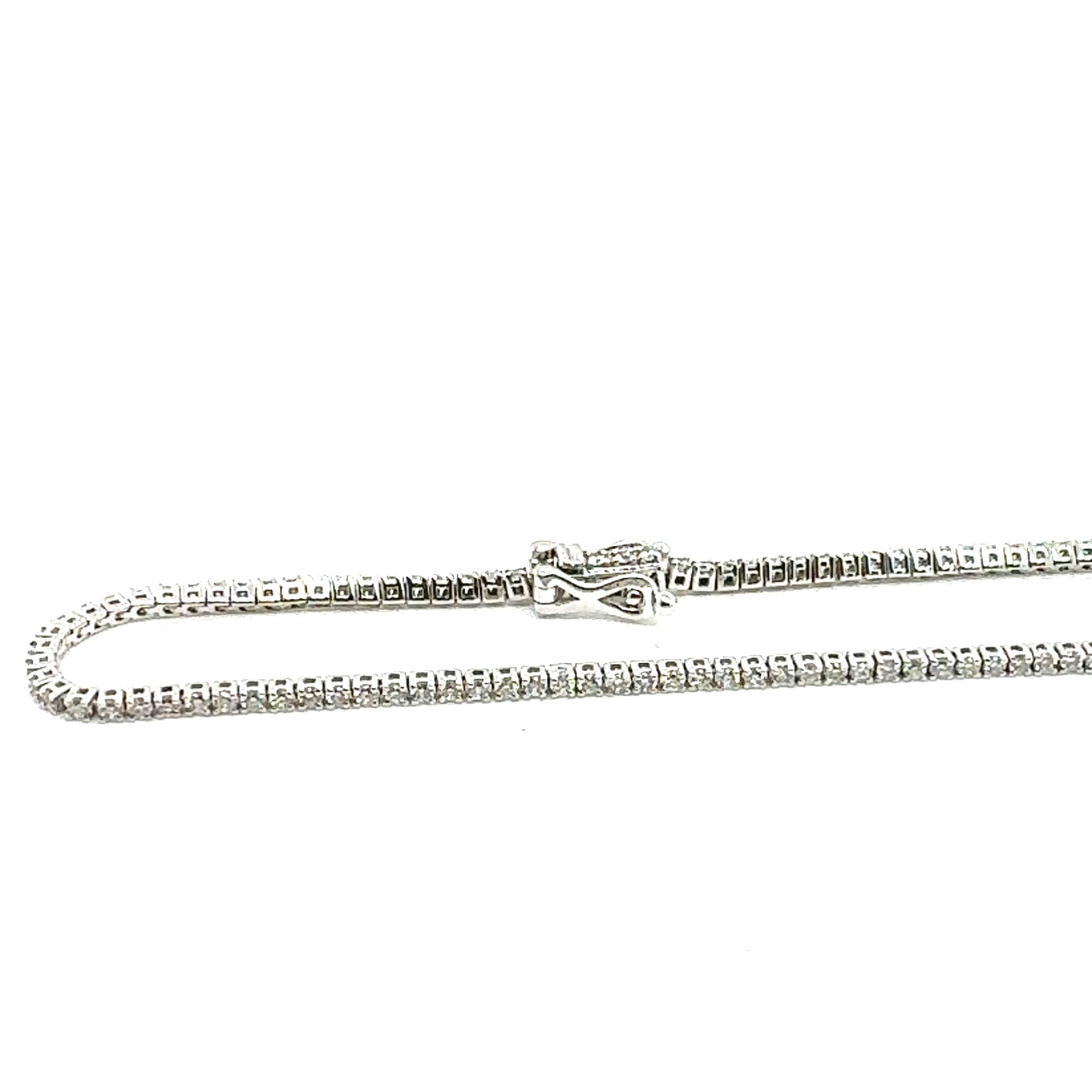 Lab grown diamond bracelet