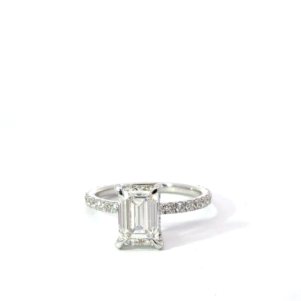 Lab Grown Diamond Engagement Ring