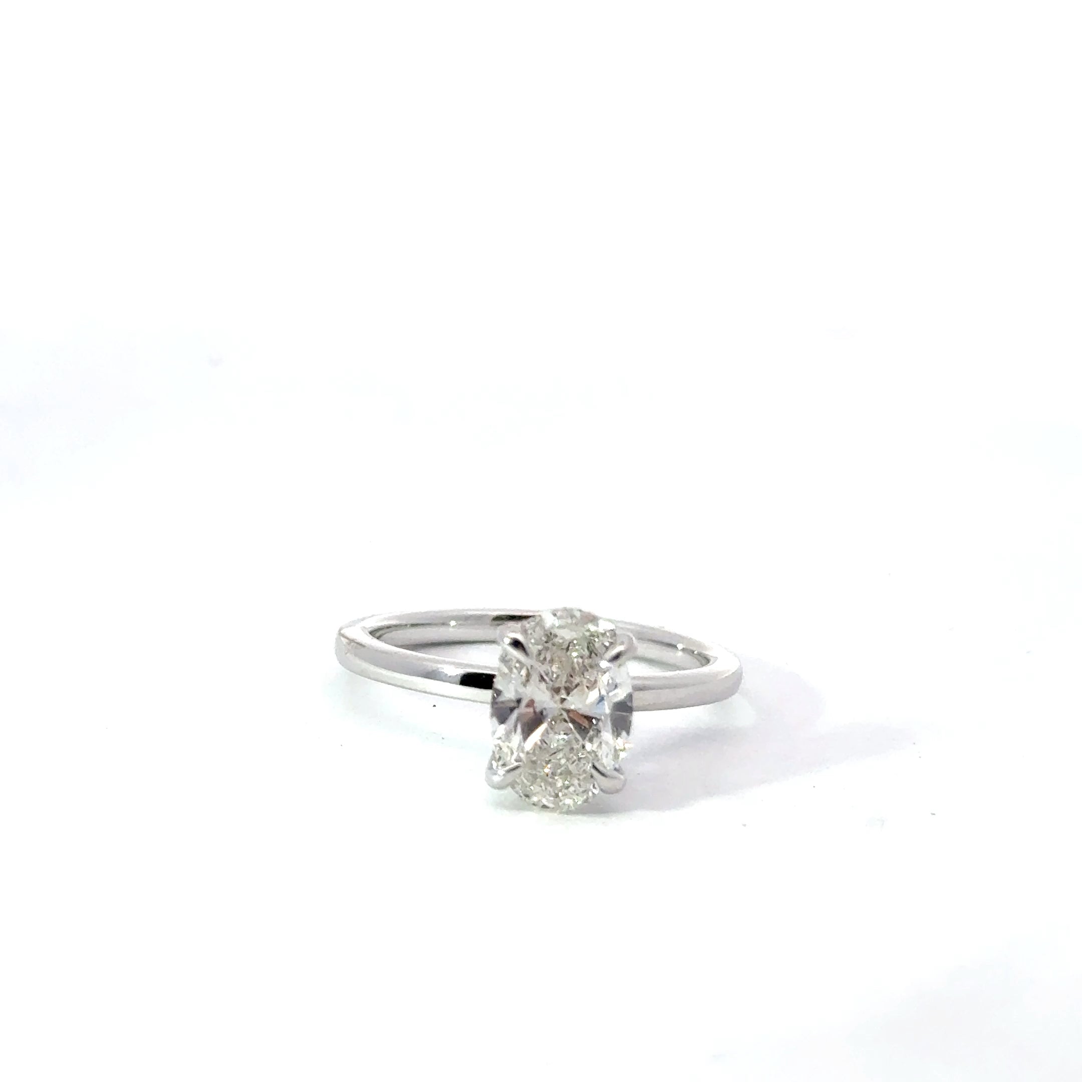 Lab Grown Diamond Engagement Ring