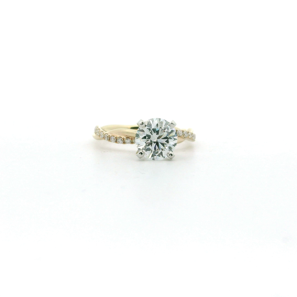 Lab Grown Diamond Engagement Ring