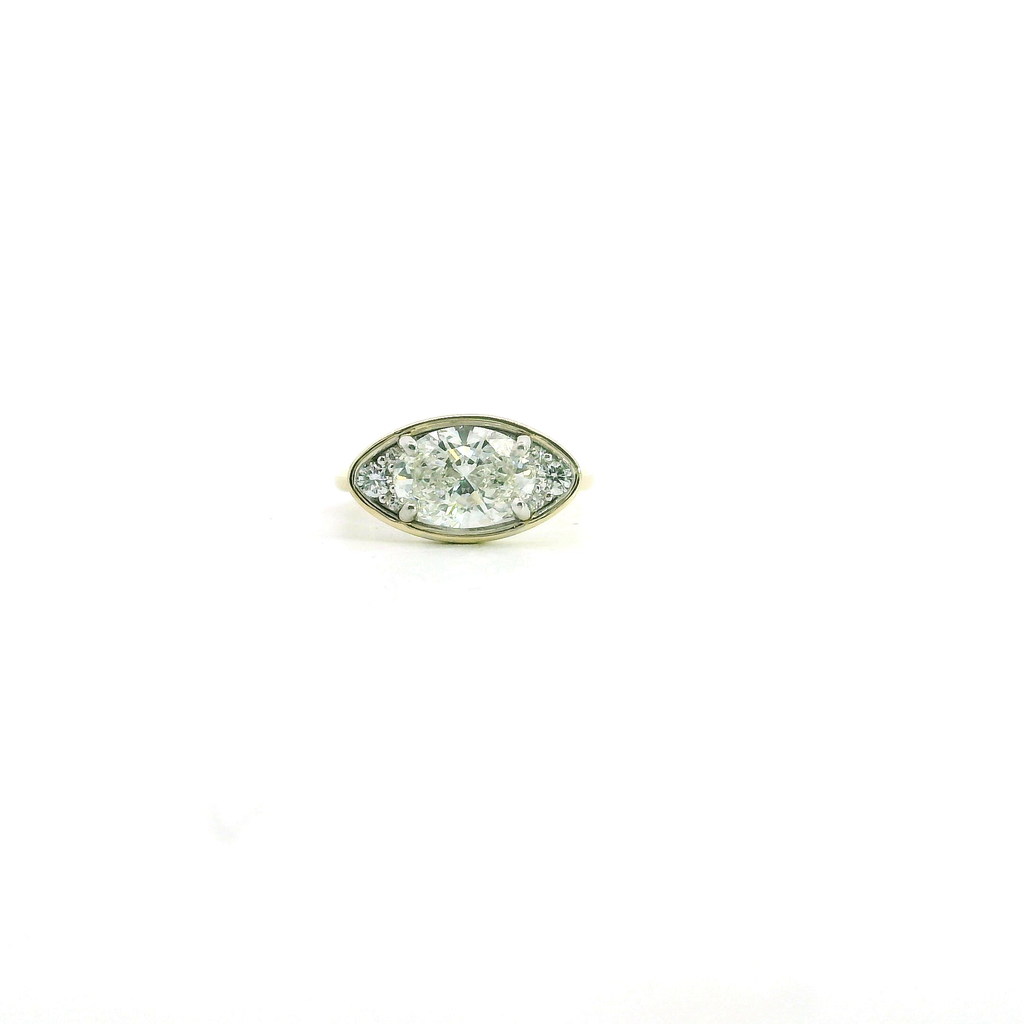 Lab grown Engagement Ring