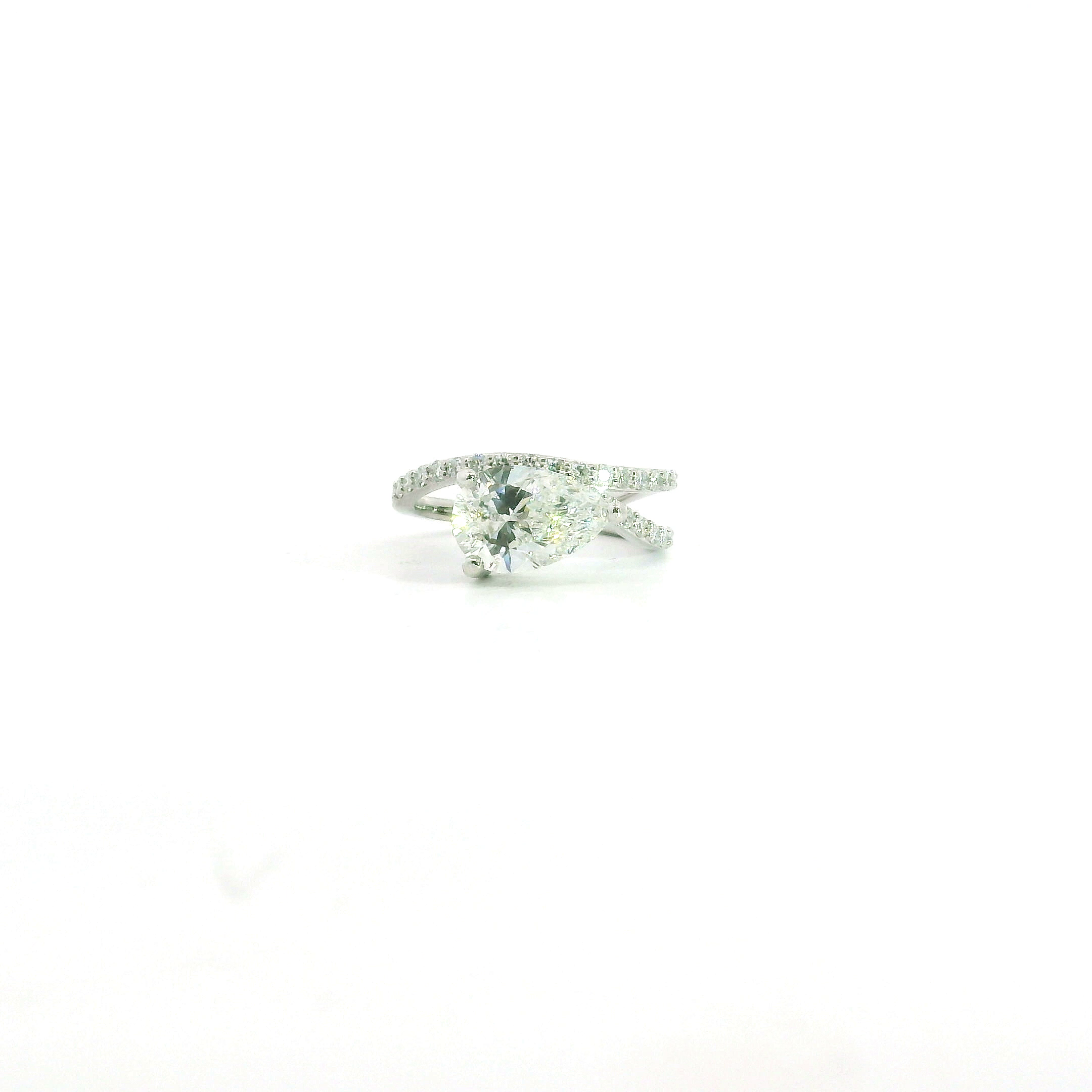 Lab Grown Engagement ring